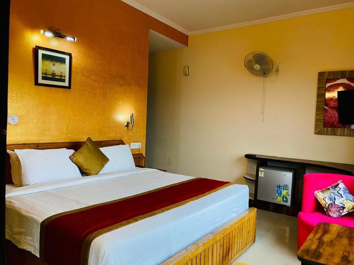 Hotel Aachman Regency ชิมลา ภายนอก รูปภาพ